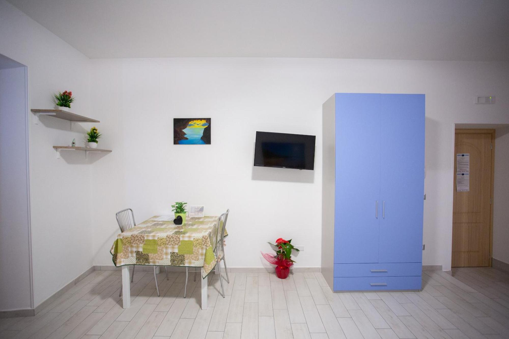 Odissea Residence E Rooms سانتا ماريا دي كاستيلاباتي الغرفة الصورة